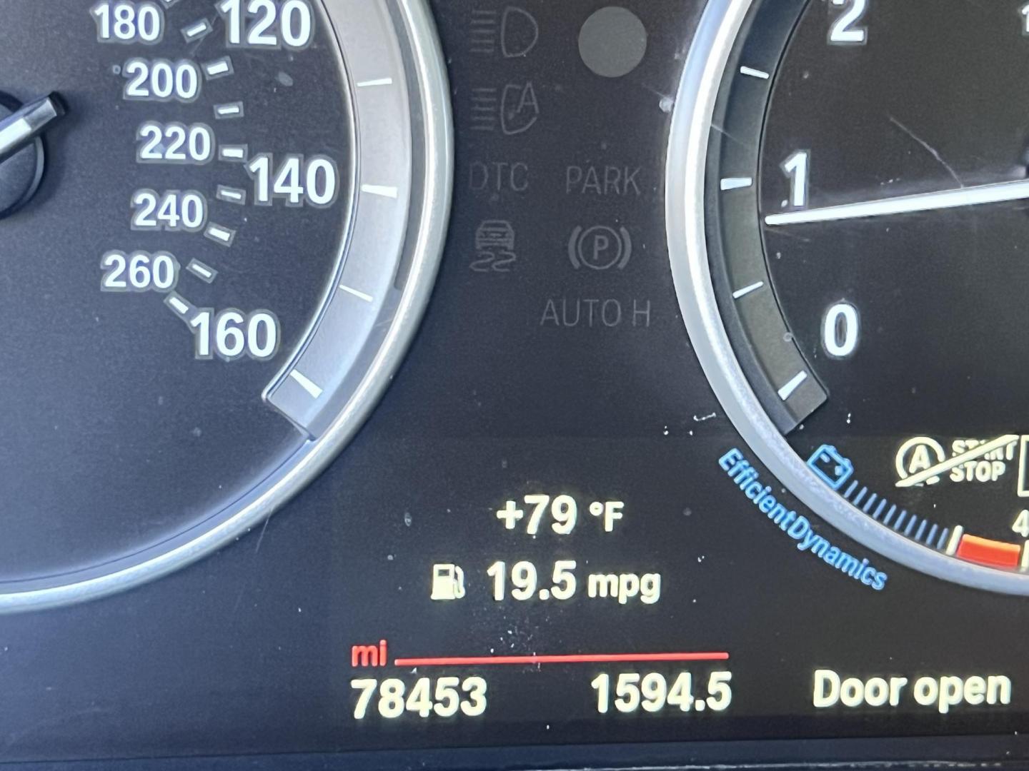 2017 SILVER BMW X3 sDrive28i (5UXWZ7C51H0) with an 2.0L L4 DOHC 16V engine, 8A transmission, located at 30 S. Berkeley Avenue, Pasadena, CA, 91107, (626) 248-7567, 34.145447, -118.109398 - Buy Here Pay Here – BMW Luxury SUV Financing in Pasadena At Crown City Motors, we believe that everyone deserves the opportunity to drive a safe, reliable, and stylish vehicle — regardless of their credit history. That’s why we proudly offer Buy Here Pay Here (BHPH) financing on luxury vehi - Photo#24