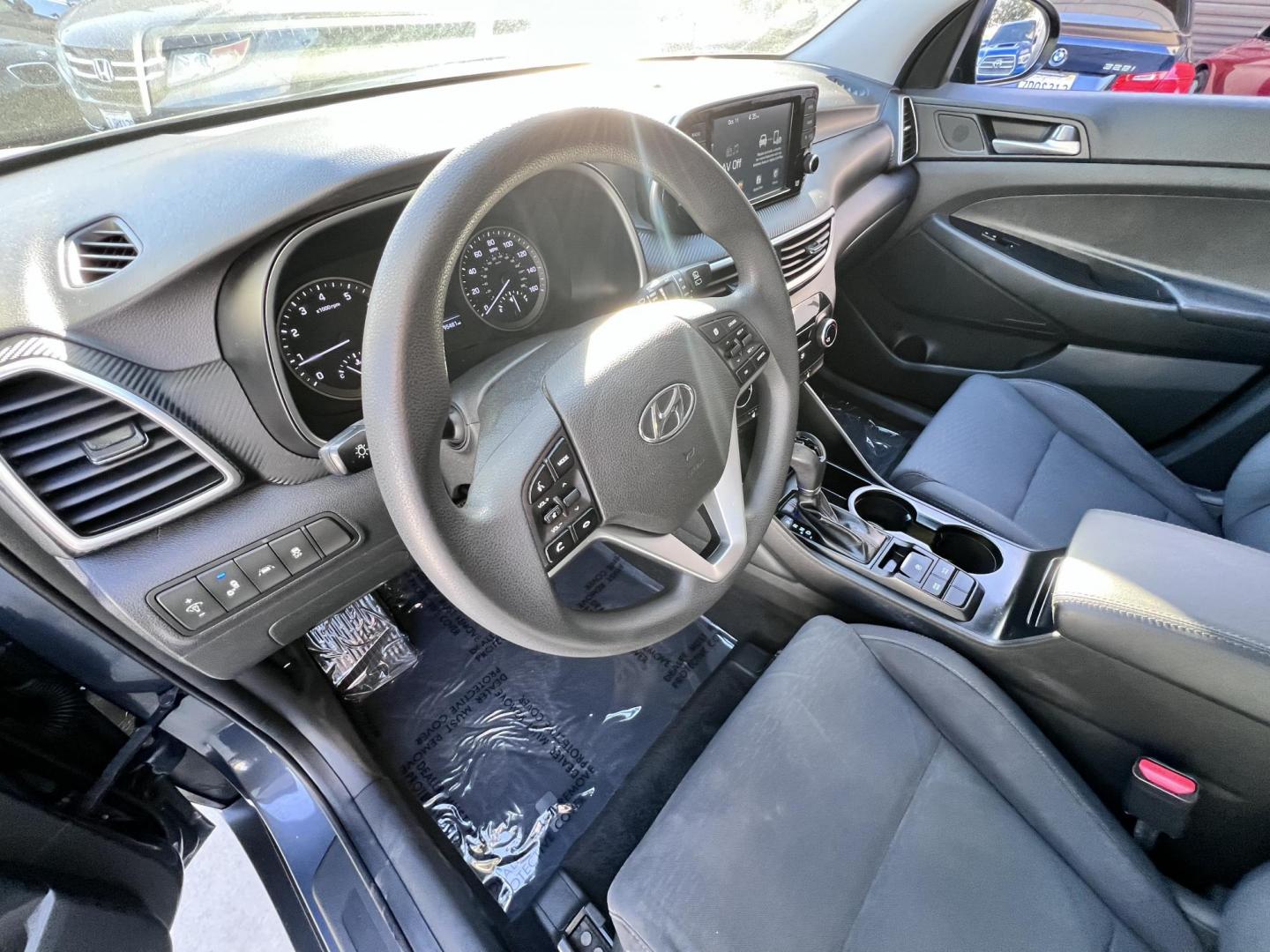 2019 Gray /BLACK Hyundai Tucson SEL (KM8J33A4XKU) with an 2.0L L4 DOHC 16V engine, 6A transmission, located at 30 S. Berkeley Avenue, Pasadena, CA, 91107, (626) 248-7567, 34.145447, -118.109398 - Crown City Motors is a used “Buy Here Pay Here” car dealer in Pasadena CA. “Buy Here Pay Here” financing, means that when you purchase your vehicle from our dealership, that you make the payments to the dealership as well. We do not need the banks approval to get you approved for a used auto - Photo#16