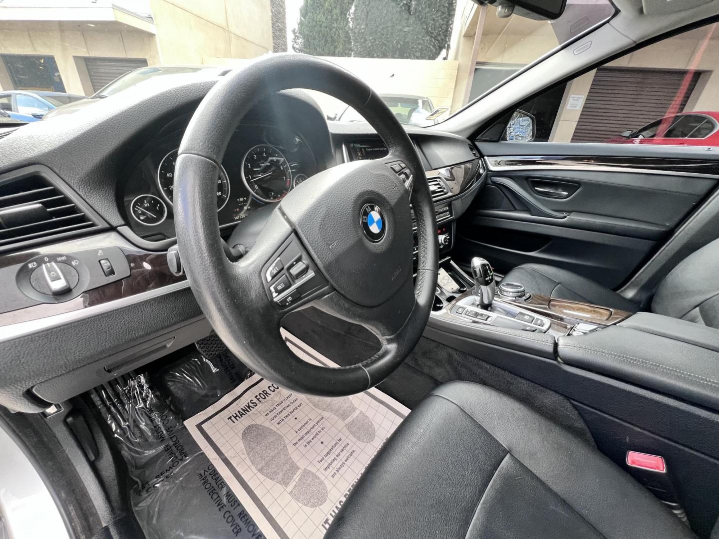 2017 Alpine White /Black BMW 4-Series 430i SULEV Coupe (WBA4R7C54HK) with an 2.0L L4 DOHC 16V engine, 8A transmission, located at 30 S. Berkeley Avenue, Pasadena, CA, 91107, (626) 248-7567, 34.145447, -118.109398 - 2017 BMW 430i Gran Coupe – White Exterior | Black Interior | Navigation | Only 46,447 Miles Luxury, performance, and style meet in this immaculate 2017 BMW 430i Gran Coupe, finished in elegant white with a black interior and equipped with factory navigation. With only 46,447 miles, this BMW com - Photo#6