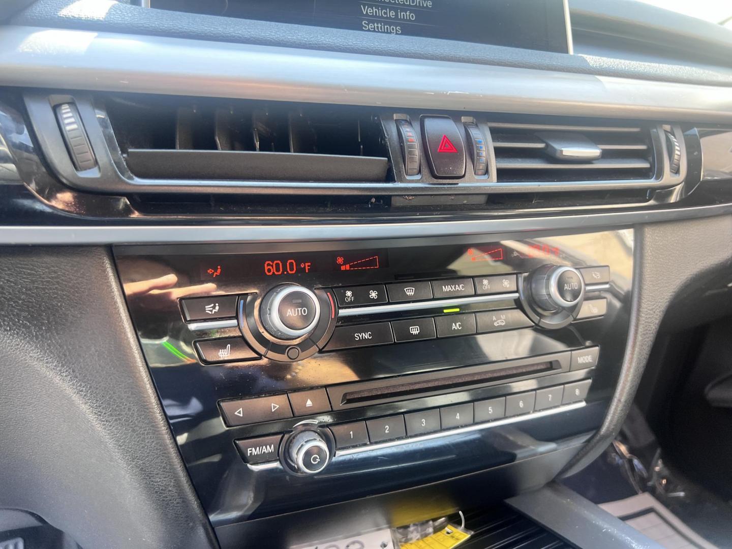 2016 White /Black BMW X1 xDrive28i (WBXHT3C38GP) with an 2.0L L4 DOHC 16V engine, 8A transmission, located at 30 S. Berkeley Avenue, Pasadena, CA, 91107, (626) 248-7567, 34.145447, -118.109398 - 2016 BMW X1 xDrive28i – White / Black Interior – Buy Here Pay Here Pasadena Luxury, performance, and practicality come together in this 2016 BMW X1 xDrive28i (VIN WBXHT3C38GP885411) featuring a white exterior over a black interior. This compact luxury SUV offers premium comfort, spirited perf - Photo#16