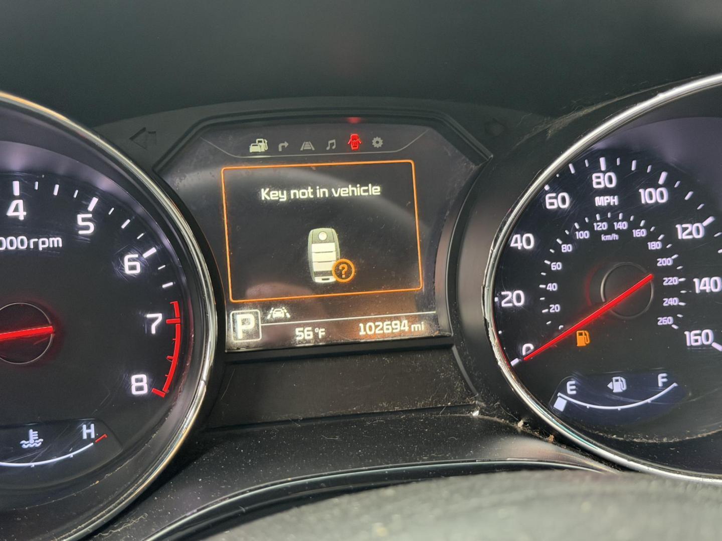 2016 Space Gray Metallic /Gray Kia Sedona EX (KNDMC5C18G6) with an 3.3L V6 DOHC 24V engine, 6-Speed Automatic transmission, located at 30 S. Berkeley Avenue, Pasadena, CA, 91107, (626) 248-7567, 34.145447, -118.109398 - Photo#5