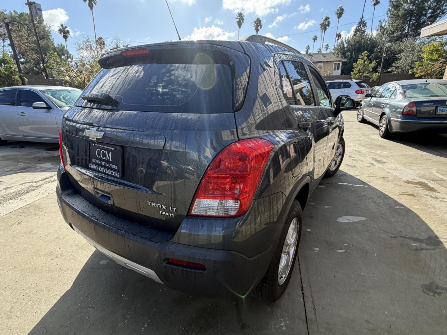 2016 Gray metallic /Black Chevrolet Trax LT AWD (3GNCJPSBXGL) with an 1.4L L4 DOHC 16V engine, 6A transmission, located at 30 S. Berkeley Avenue, Pasadena, CA, 91107, (626) 248-7567, 34.145447, -118.109398 - 2016 Chevrolet Equinox – Gray Exterior & Black Interior – VIN: 3GNCJPSBXGL218890 Reliable SUV with Buy Here Pay Here Financing – Crown City Motors, Pasadena Looking for a dependable SUV with flexible financing options? This 2016 Chevrolet Equinox finished in sleek gray with a black inter - Photo#2