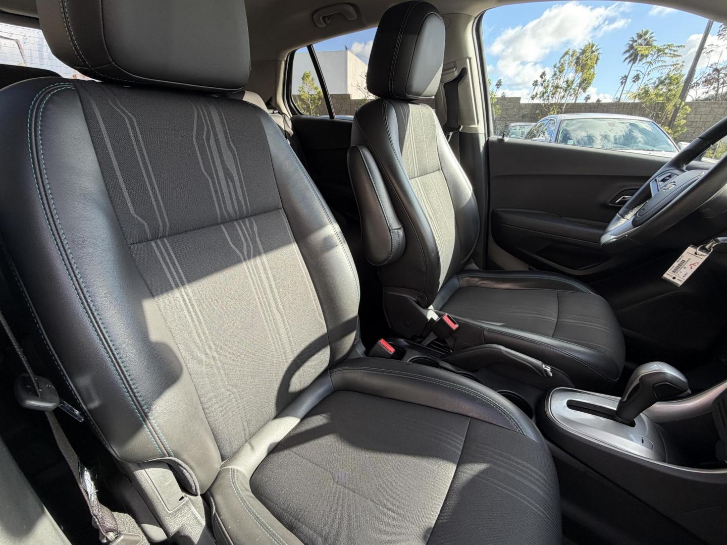 2016 Gray metallic /Black Chevrolet Trax LT AWD (3GNCJPSBXGL) with an 1.4L L4 DOHC 16V engine, 6A transmission, located at 30 S. Berkeley Avenue, Pasadena, CA, 91107, (626) 248-7567, 34.145447, -118.109398 - 2016 Chevrolet Equinox – Gray Exterior & Black Interior – VIN: 3GNCJPSBXGL218890 Reliable SUV with Buy Here Pay Here Financing – Crown City Motors, Pasadena Looking for a dependable SUV with flexible financing options? This 2016 Chevrolet Equinox finished in sleek gray with a black inter - Photo#13