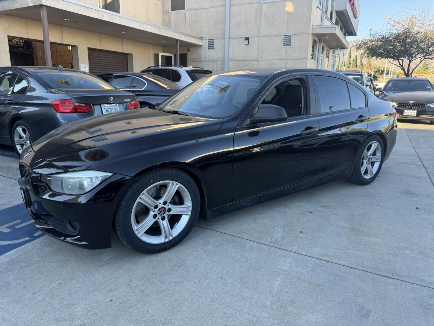 2012 BLACK /Black BMW 3-Series 328i Sedan (WBA3C1C51CF) with an 2.0L L4 DOHC 16V engine, located at 30 S. Berkeley Avenue, Pasadena, CA, 91107, (626) 248-7567, 34.145447, -118.109398 - This BMW 3 Series sedan offers the perfect blend of performance, comfort, and everyday usability. With only 82,000 miles, it has significantly lower mileage than average for its year, making it a smart option for buyers who want a well-maintained luxury vehicle. Highlights commonly associated wit - Photo#8