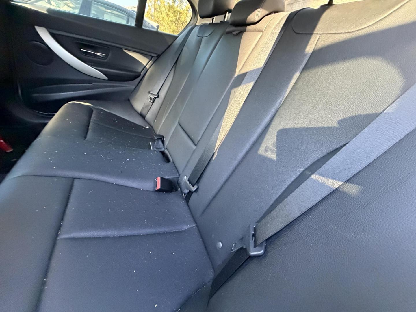 2015 Alpine White /Black BMW 3-Series 320i Sedan (WBA3B1C53FK) with an 2.0L L4 DOHC 16V engine, 8-Speed Automatic transmission, located at 30 S. Berkeley Avenue, Pasadena, CA, 91107, (626) 248-7567, 34.145447, -118.109398 - BMW 3 Series Sedan – VIN: WBA3B1C53FK136377 Luxury Sport Sedan with Buy Here Pay Here Financing – Crown City Motors, Pasadena If you’re searching for a BMW 3 Series with bad credit financing, this vehicle is an excellent opportunity to own a luxury sport sedan with real in-house approval - Photo#17