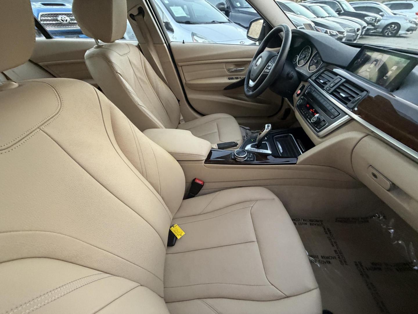 2014 Black /BEIGE BMW 3-Series 328i Sedan (WBA3C1C58EK) with an 2.0L L4 DOHC 16V engine, located at 30 S. Berkeley Avenue, Pasadena, CA, 91107, (626) 248-7567, 34.145447, -118.109398 - Crown City Motors is a used “Buy Here Pay Here” car dealer in Pasadena CA. “Buy Here Pay Here” financing, means that when you purchase your vehicle from our dealership, that you make the payments to the dealership as well. We do not need the banks approval to get you approved for a used auto - Photo#22