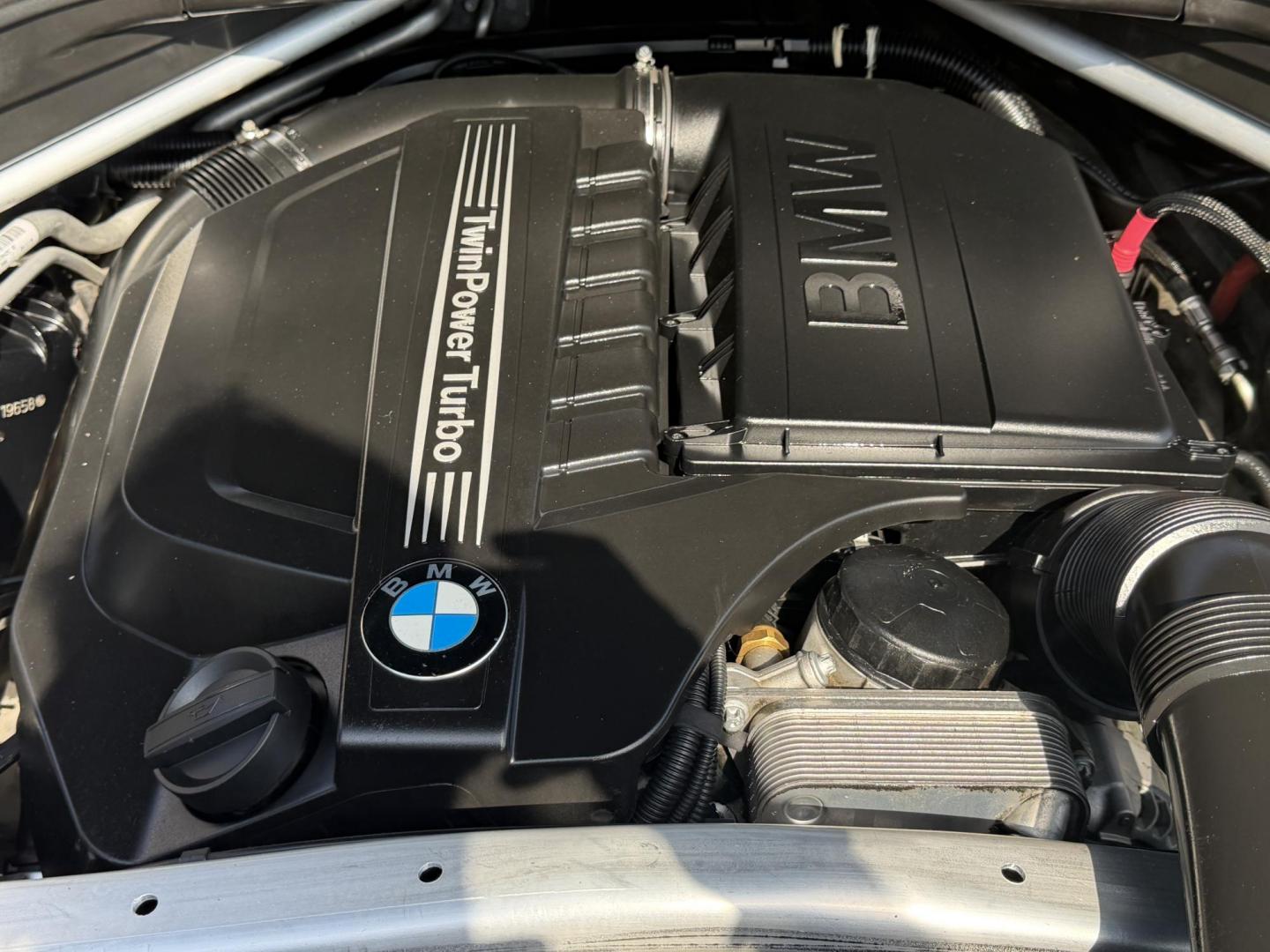 2017 BMW X5 sDrive35i (5UXKR2C56H0) with an 3.0L L6 DOHC 24V engine, 8A transmission, located at 30 S. Berkeley Avenue, Pasadena, CA, 91107, (626) 248-7567, 34.145447, -118.109398 - Photo#16