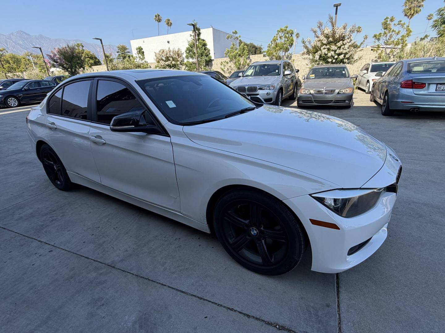 2014 White /Black BMW 3-Series 328i Sedan (WBA3C1C55EK) with an 2.0L L4 DOHC 16V engine, Automatic transmission, located at 30 S. Berkeley Avenue, Pasadena, CA, 91107, (626) 248-7567, 34.145447, -118.109398 - 2014 BMW 3 Series – White – Buy Here Pay Here Financing – Pasadena, CA VIN: WBA3C1C55EK114554 Looking for a white BMW 3 Series with easy financing in Pasadena? This 2014 BMW 3 Series (VIN: WBA3C1C55EK114554) offers luxury, performance, and affordability — with in-house financing design- Photo#8