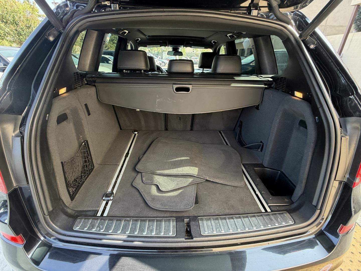 2016 Black /black BMW X3 xDrive28i (5UXWX9C53G0) with an 2.0L L4 DOHC 16V engine, 8-Speed Automatic transmission, located at 30 S. Berkeley Avenue, Pasadena, CA, 91107, (626) 248-7567, 34.145447, -118.109398 - Crown City Motors is a used “Buy Here Pay Here” car dealer in Pasadena CA. “Buy Here Pay Here” financing, means that when you purchase your vehicle from our dealership, that you make the payments to the dealership as well. We do not need the banks approval to get you approved for a used auto- Photo#20