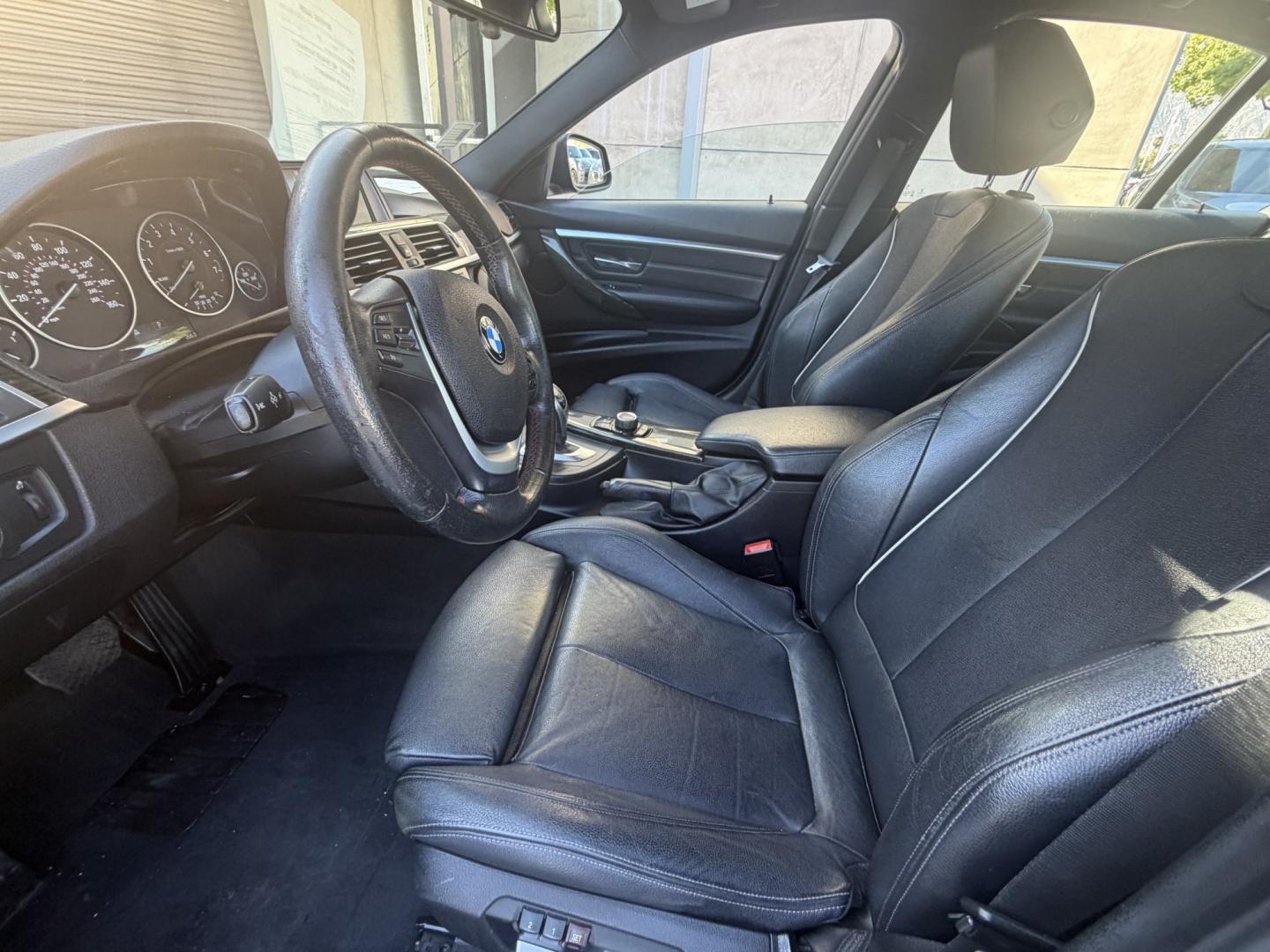 2016 Black /Black BMW 3-Series 328i Sedan (WBA8E9C58GK) with an 2.0L L4 DOHC 16V engine, 8A transmission, located at 30 S. Berkeley Avenue, Pasadena, CA, 91107, (626) 248-7567, 34.145447, -118.109398 - ooking for Buy Here Pay Here financing in Pasadena, CA? This 2016 BMW 328i (VIN: WBA8E9C58GK644731) is available now at Crown City Motors with in-house financing options for all credit types. If you have bad credit, no credit, repossessions, or prior bankruptcies, we specialize in getting you approv - Photo#4
