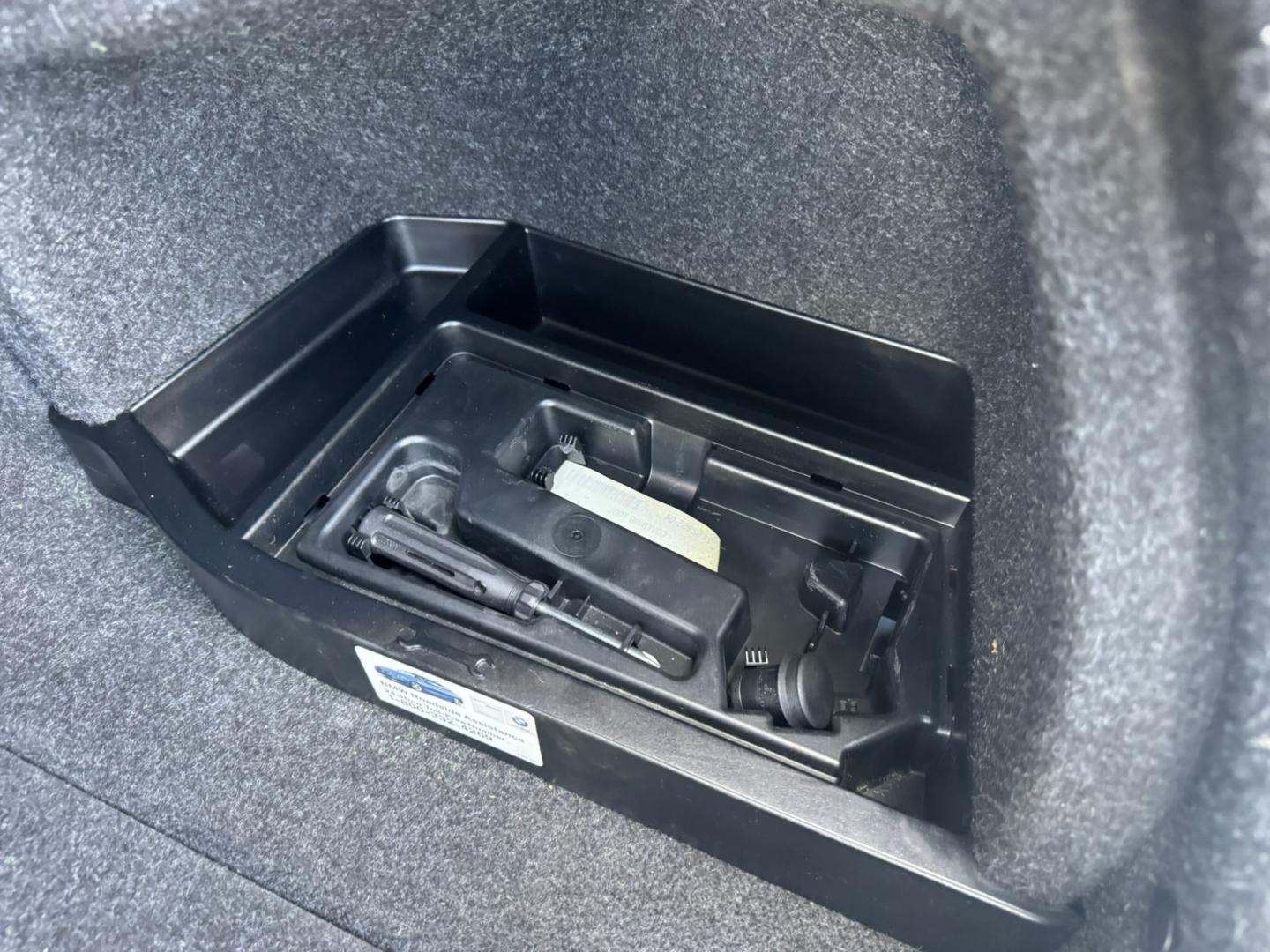 2017 BMW 3-Series 330i xDrive SULEV Sedan (WBA8D9G37HN) with an 3.0L L6 DOHC 24V engine, 8A transmission, located at 30 S. Berkeley Avenue, Pasadena, CA, 91107, (626) 248-7567, 34.145447, -118.109398- Photo#30