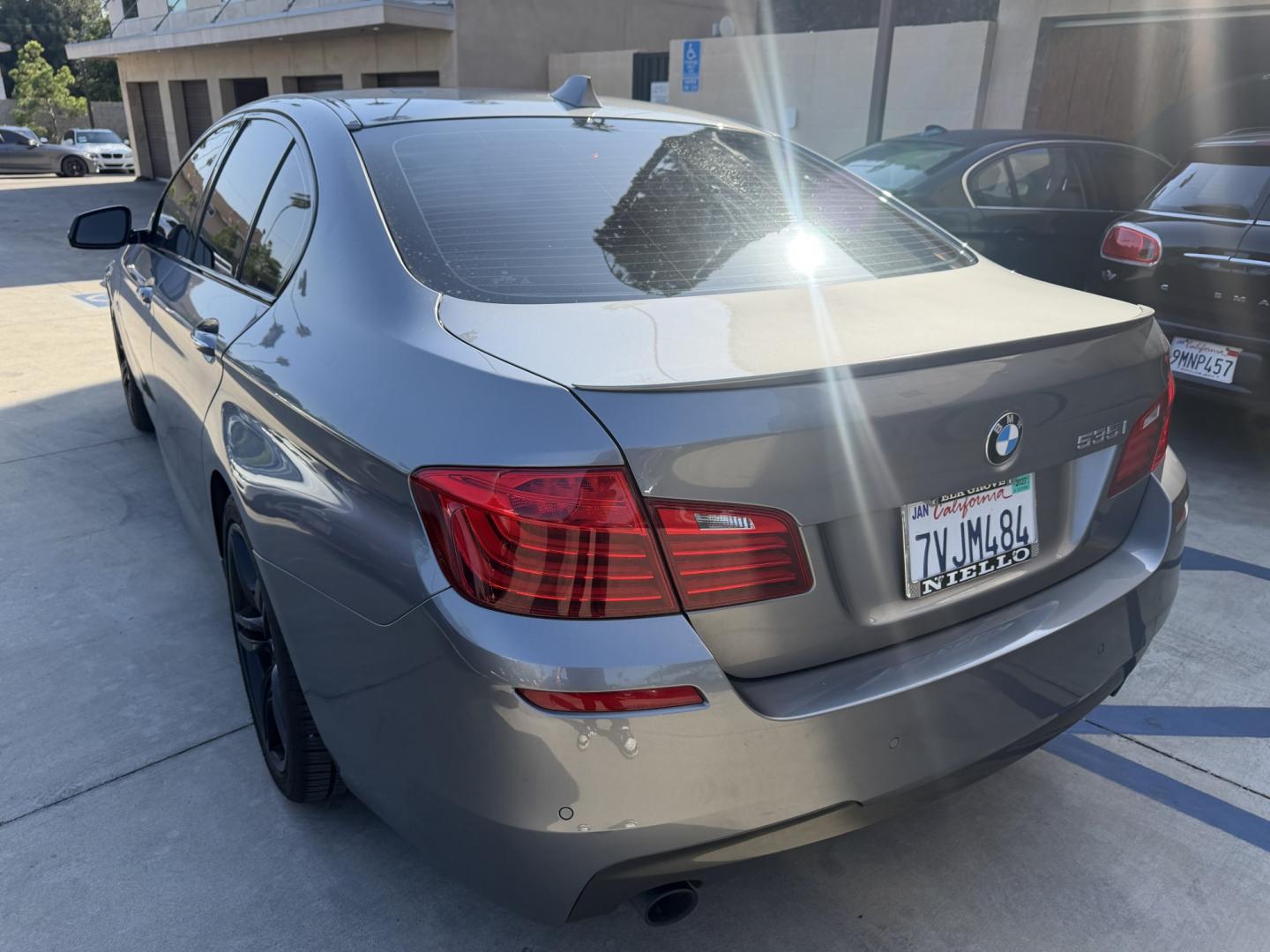 2016 Mineral Grey Metallic /Black BMW 5-Series 535i (WBA5B1C51GG) with an 3.0L L6 DOHC 24V engine, 8A transmission, located at 30 S. Berkeley Avenue, Pasadena, CA, 91107, (626) 248-7567, 34.145447, -118.109398 - Looking for a reliable, affordable luxury sedan with easy financing in Pasadena, CA? This 2016 BMW 5 Series (VIN: WBA5B1C51GG553607) offers the perfect combination of performance, comfort, and efficiency—available now at Crown City Motors with Buy Here Pay Here financing options designed for all c - Photo#4