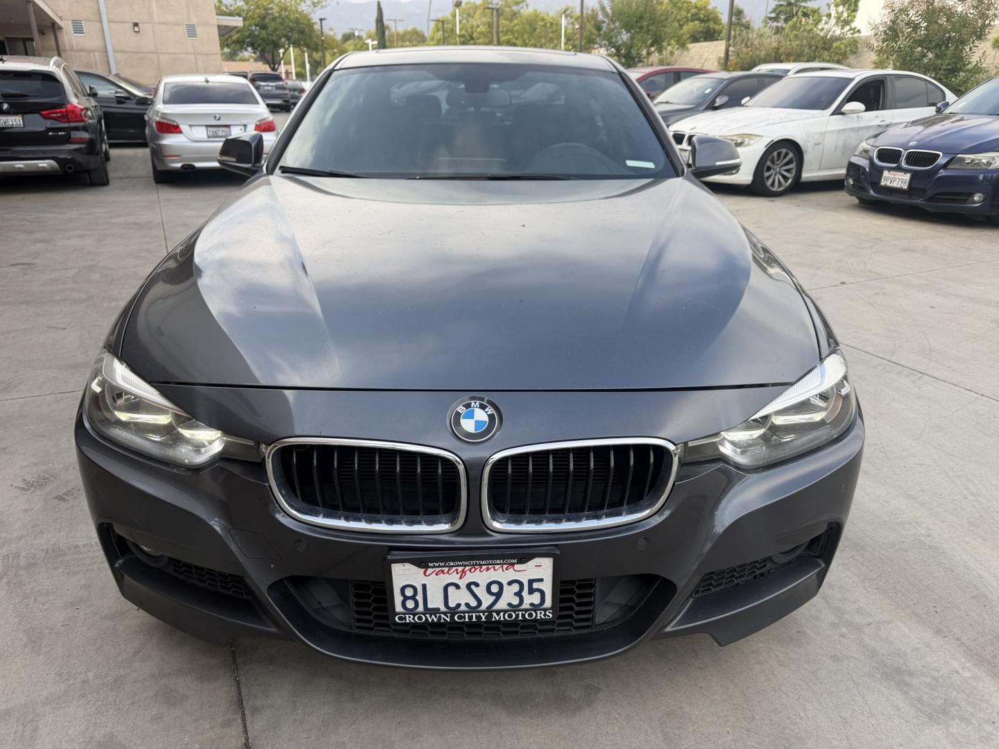 2016 BMW 3-Series 328i SULEV (WBA8E9G50GN) with an 2.0L L4 DOHC 16V engine, located at 30 S. Berkeley Avenue, Pasadena, CA, 91107, (626) 248-7567, 34.145447, -118.109398 - Photo#4