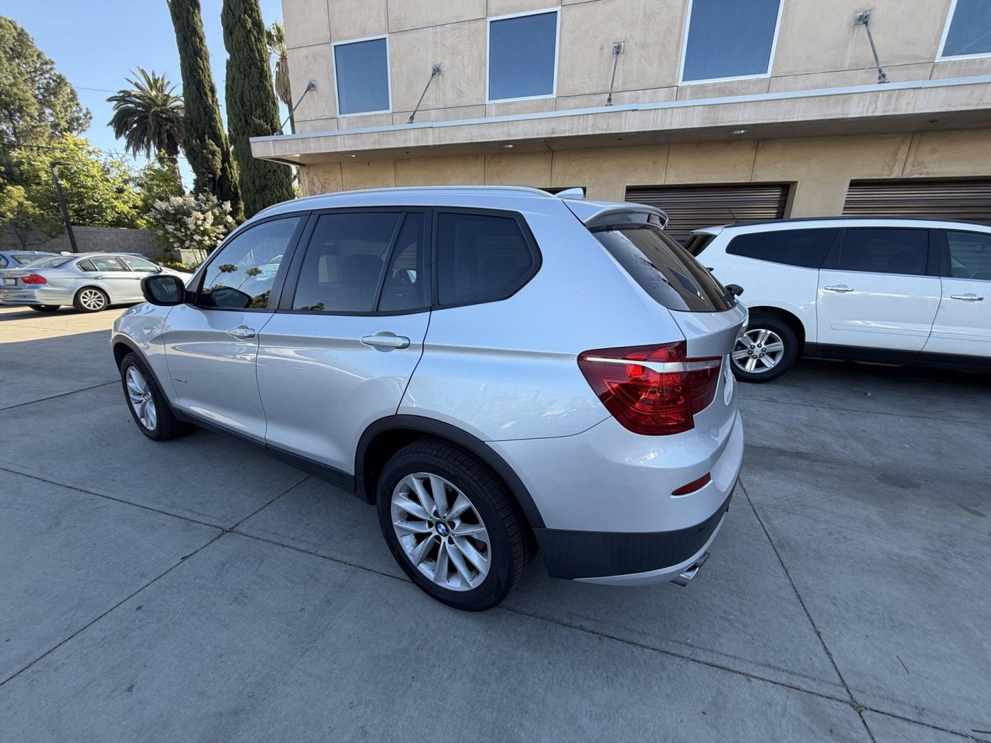 2014 Gray metallic /Black BMW X3 xDrive28i (5UXWX9C59E0) with an 2.0L L4 DOHC 16V engine, 8-Speed Automatic transmission, located at 30 S. Berkeley Avenue, Pasadena, CA, 91107, (626) 248-7567, 34.145447, -118.109398 - 2014 BMW X3 xDrive35i AWD – Luxury, Performance, and All-Weather Confidence Looking for a luxury SUV that delivers exhilarating performance, premium comfort, and advanced German engineering? This 2014 BMW X3 xDrive35i AWD is an outstanding choice. Powered by BMW's legendary turbocharged 3.0L in- Photo#2