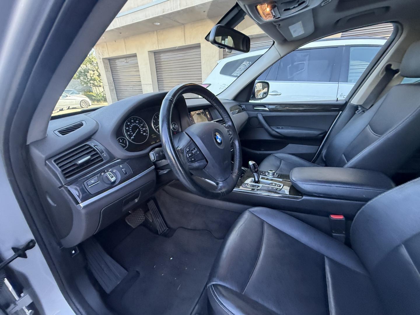 2014 Gray metallic /Black BMW X3 xDrive28i (5UXWX9C59E0) with an 2.0L L4 DOHC 16V engine, 8-Speed Automatic transmission, located at 30 S. Berkeley Avenue, Pasadena, CA, 91107, (626) 248-7567, 34.145447, -118.109398 - 2014 BMW X3 xDrive35i AWD – Luxury, Performance, and All-Weather Confidence Looking for a luxury SUV that delivers exhilarating performance, premium comfort, and advanced German engineering? This 2014 BMW X3 xDrive35i AWD is an outstanding choice. Powered by BMW's legendary turbocharged 3.0L in- Photo#11