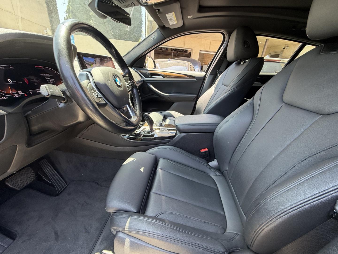 2020 Black /Black BMW X4 xDrive30i (5UX2V1C09LL) with an 2.0L L4 DOHC 16V engine, 8A transmission, located at 30 S. Berkeley Avenue, Pasadena, CA, 91107, (626) 248-7567, 34.145447, -118.109398 - # 2020 BMW X4 xDrive30i for Sale in Pasadena, CA – Buy Here Pay Here Financing Available If you're looking for a luxury SUV that delivers sporty performance, premium comfort, advanced technology, and head-turning style, this 2020 BMW X4 xDrive30i is an outstanding choice. Available now at Crown- Photo#7