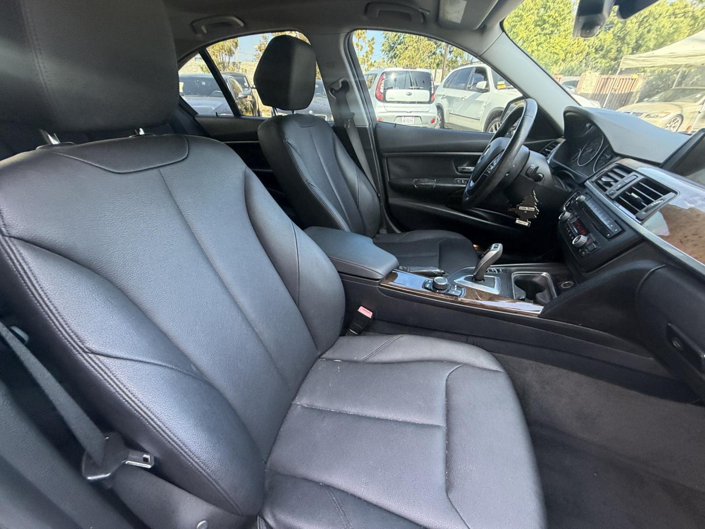 2014 Black /black BMW 3-Series 328i Sedan (WBA3C1C50EK) with an 2.0L L4 DOHC 16V engine, located at 30 S. Berkeley Avenue, Pasadena, CA, 91107, (626) 248-7567, 34.145447, -118.109398 - Decoding VIN WBA3C1C50EK105986: Vehicle: 2014 BMW 3 Series 320i Sedan (F30 Generation) Engine: 2.0L TwinPower Turbo Inline 4-Cylinder Drivetrain: Rear-Wheel Drive (RWD) Another great F30 3 Series for your sales line! A clean 2014 BMW 320i Sedan is one of the most reliable volume movers f- Photo#6