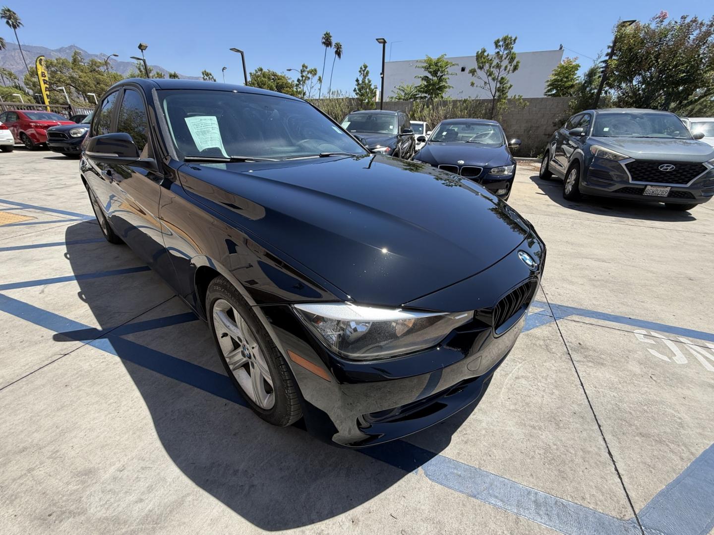 2014 Black /black BMW 3-Series 328i Sedan (WBA3C1C50EK) with an 2.0L L4 DOHC 16V engine, located at 30 S. Berkeley Avenue, Pasadena, CA, 91107, (626) 248-7567, 34.145447, -118.109398 - Decoding VIN WBA3C1C50EK105986: Vehicle: 2014 BMW 3 Series 320i Sedan (F30 Generation) Engine: 2.0L TwinPower Turbo Inline 4-Cylinder Drivetrain: Rear-Wheel Drive (RWD) Another great F30 3 Series for your sales line! A clean 2014 BMW 320i Sedan is one of the most reliable volume movers f- Photo#5