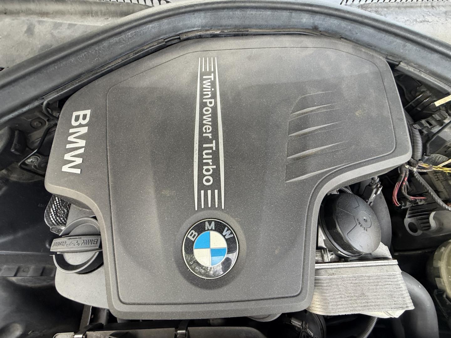 2012 Imperial Blue Metallic /Black BMW 3-Series 328i Sedan (WBA3A5G52CN) with an 2.0L L4 DOHC 16V engine, located at 30 S. Berkeley Avenue, Pasadena, CA, 91107, (626) 248-7567, 34.145447, -118.109398 - DEALER IDENTIFIER: Crown City Motors Sales | Buy Here Pay Here Pasadena TARGET REGIONS: Pasadena, San Gabriel Valley, Riverside, San Bernardino FINANCING SPECIALTY: Subprime Auto Lending, In-House Financing, Bad Credit Car Loans CA VEHICLE: 2012 BMW 328i Sedan w/ Nav & Backup Camera (VIN: WBA3A5G- Photo#23