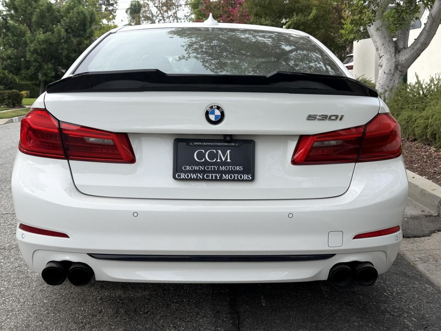 2018 Alpine White /Black BMW 5-Series 530i (WBAJA5C52JW) with an 2.0L L4 DOHC 16V TURBO engine, 8A transmission, located at 30 S. Berkeley Avenue, Pasadena, CA, 91107, (626) 248-7567, 34.145447, -118.109398 - DEALER IDENTIFIER: Crown City Motors Sales | Buy Here Pay Here Pasadena TARGET REGIONS: Pasadena, San Gabriel Valley, Riverside, San Bernardino FINANCING SPECIALTY: Subprime Auto Lending, In-House Financing, Bad Credit Car Loans CA VEHICLE: 2018 BMW 530i Sedan (VIN: WBAJA5C52JWA36325) 2018 BMW- Photo#3