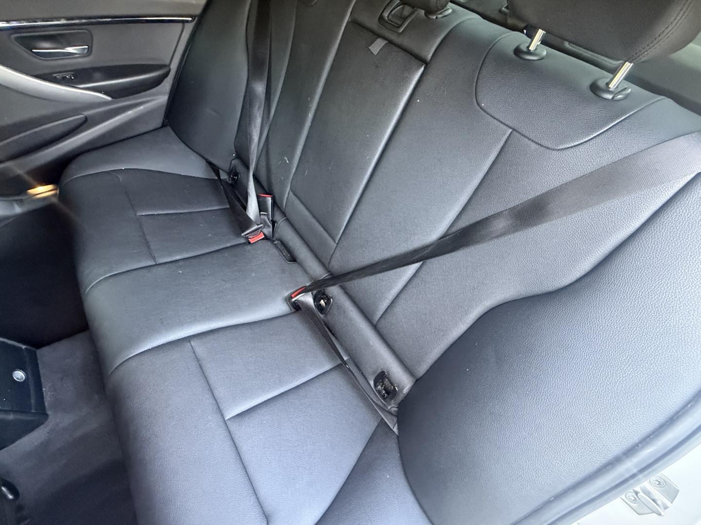 2018 Space Gray Metallic /Black BMW 3-Series 330i SULEV Sedan (WBA8B9G57JN) with an 3.0L L6 DOHC 24V engine, 8A transmission, located at 30 S. Berkeley Avenue, Pasadena, CA, 91107, (626) 248-7567, 34.145447, -118.109398 - DEALER IDENTIFIER: Crown City Motors Sales | Buy Here Pay Here Pasadena TARGET REGIONS: Pasadena, San Gabriel Valley, Riverside, San Bernardino FINANCING SPECIALTY: Subprime Auto Lending, In-House Financing, Bad Credit Car Loans CA VEHICLE: 2018 BMW 320i Sedan M Sport Appearance (VIN: WBA8B9G57JN- Photo#8