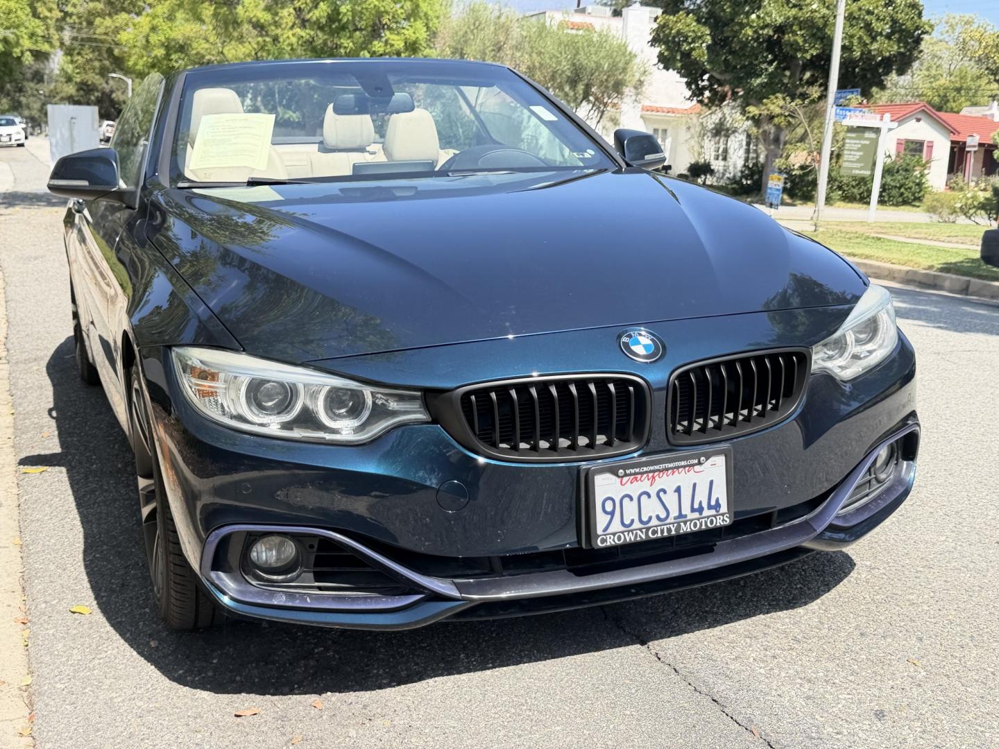 2016 Mediterranean Blue Metallic /Gray BMW 4-Series 428i SULEV Convertible (WBA3V7C56G5) with an 2.0L L4 DOHC 16V engine, 8A transmission, located at 30 S. Berkeley Avenue, Pasadena, CA, 91107, (626) 248-7567, 34.145447, -118.109398 - DEALER IDENTIFIER: Crown City Motors Sales | Buy Here Pay Here Pasadena TARGET REGIONS: Pasadena, San Gabriel Valley, Riverside, San Bernardino FINANCING SPECIALTY: Subprime Auto Lending, In-House Financing, Bad Credit Car Loans CA VEHICLE: 2016 BMW 328i Sedan (VIN: WBA3V7C56G5A26906) 2016 BMW- Photo#7