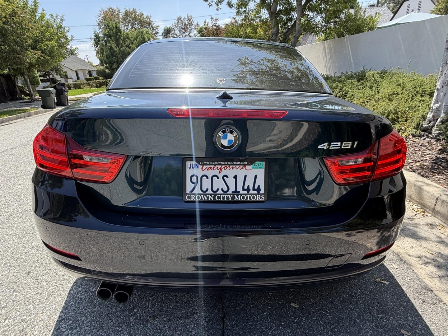 2016 Mediterranean Blue Metallic /Gray BMW 4-Series 428i SULEV Convertible (WBA3V7C56G5) with an 2.0L L4 DOHC 16V engine, 8A transmission, located at 30 S. Berkeley Avenue, Pasadena, CA, 91107, (626) 248-7567, 34.145447, -118.109398 - DEALER IDENTIFIER: Crown City Motors Sales | Buy Here Pay Here Pasadena TARGET REGIONS: Pasadena, San Gabriel Valley, Riverside, San Bernardino FINANCING SPECIALTY: Subprime Auto Lending, In-House Financing, Bad Credit Car Loans CA VEHICLE: 2016 BMW 328i Sedan (VIN: WBA3V7C56G5A26906) 2016 BMW- Photo#11