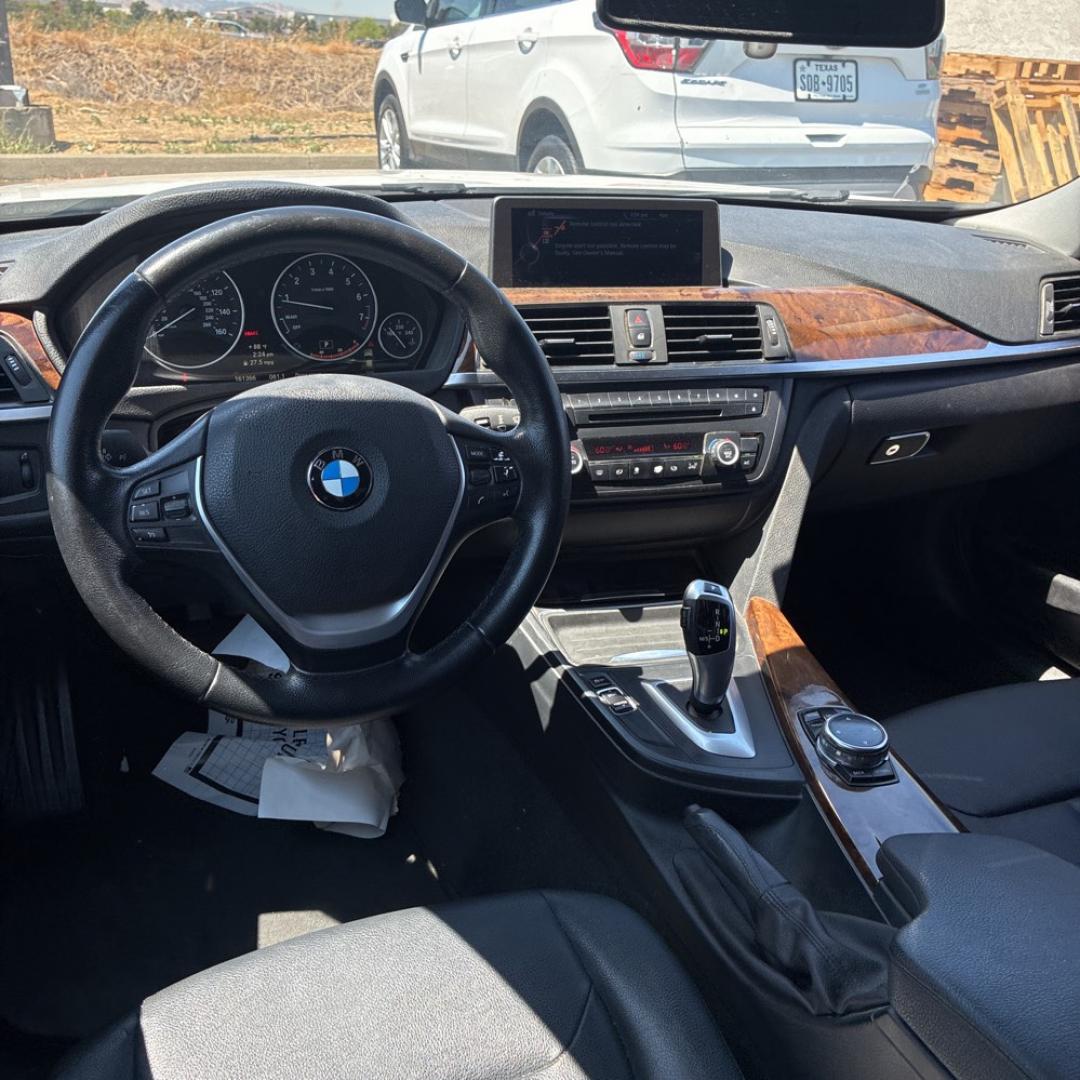 2014 Alpine White /Black BMW 3-Series 328i Sedan (WBA3C1C56EK) with an 2.0L L4 DOHC 16V engine, Automatic transmission, located at 30 S. Berkeley Avenue, Pasadena, CA, 91107, (626) 248-7567, 34.145447, -118.109398 - DEALER IDENTIFIER: Crown City Motors Sales | Buy Here Pay Here Pasadena TARGET REGIONS: Pasadena, San Gabriel Valley, Riverside, San Bernardino FINANCING SPECIALTY: Subprime Auto Lending, In-House Financing, Bad Credit Car Loans CA VEHICLE: 2014 BMW 320i Sedan (VIN: WBA3C1C56EK105247) 2014 BMW- Photo#7