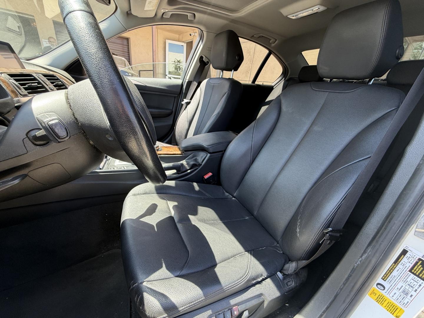 2014 Alpine White /Black BMW 3-Series 328i Sedan (WBA3C1C56EK) with an 2.0L L4 DOHC 16V engine, Automatic transmission, located at 30 S. Berkeley Avenue, Pasadena, CA, 91107, (626) 248-7567, 34.145447, -118.109398 - DEALER IDENTIFIER: Crown City Motors Sales | Buy Here Pay Here Pasadena TARGET REGIONS: Pasadena, San Gabriel Valley, Riverside, San Bernardino FINANCING SPECIALTY: Subprime Auto Lending, In-House Financing, Bad Credit Car Loans CA VEHICLE: 2014 BMW 320i Sedan (VIN: WBA3C1C56EK105247) 2014 BMW- Photo#9