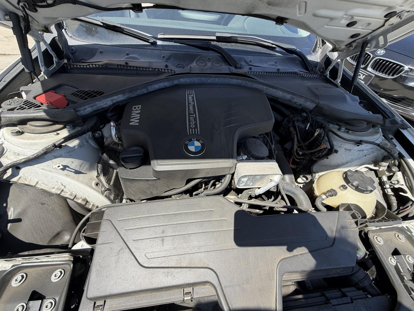 2014 Alpine White /Black BMW 3-Series 328i Sedan (WBA3C1C56EK) with an 2.0L L4 DOHC 16V engine, Automatic transmission, located at 30 S. Berkeley Avenue, Pasadena, CA, 91107, (626) 248-7567, 34.145447, -118.109398 - DEALER IDENTIFIER: Crown City Motors Sales | Buy Here Pay Here Pasadena TARGET REGIONS: Pasadena, San Gabriel Valley, Riverside, San Bernardino FINANCING SPECIALTY: Subprime Auto Lending, In-House Financing, Bad Credit Car Loans CA VEHICLE: 2014 BMW 320i Sedan (VIN: WBA3C1C56EK105247) 2014 BMW- Photo#19