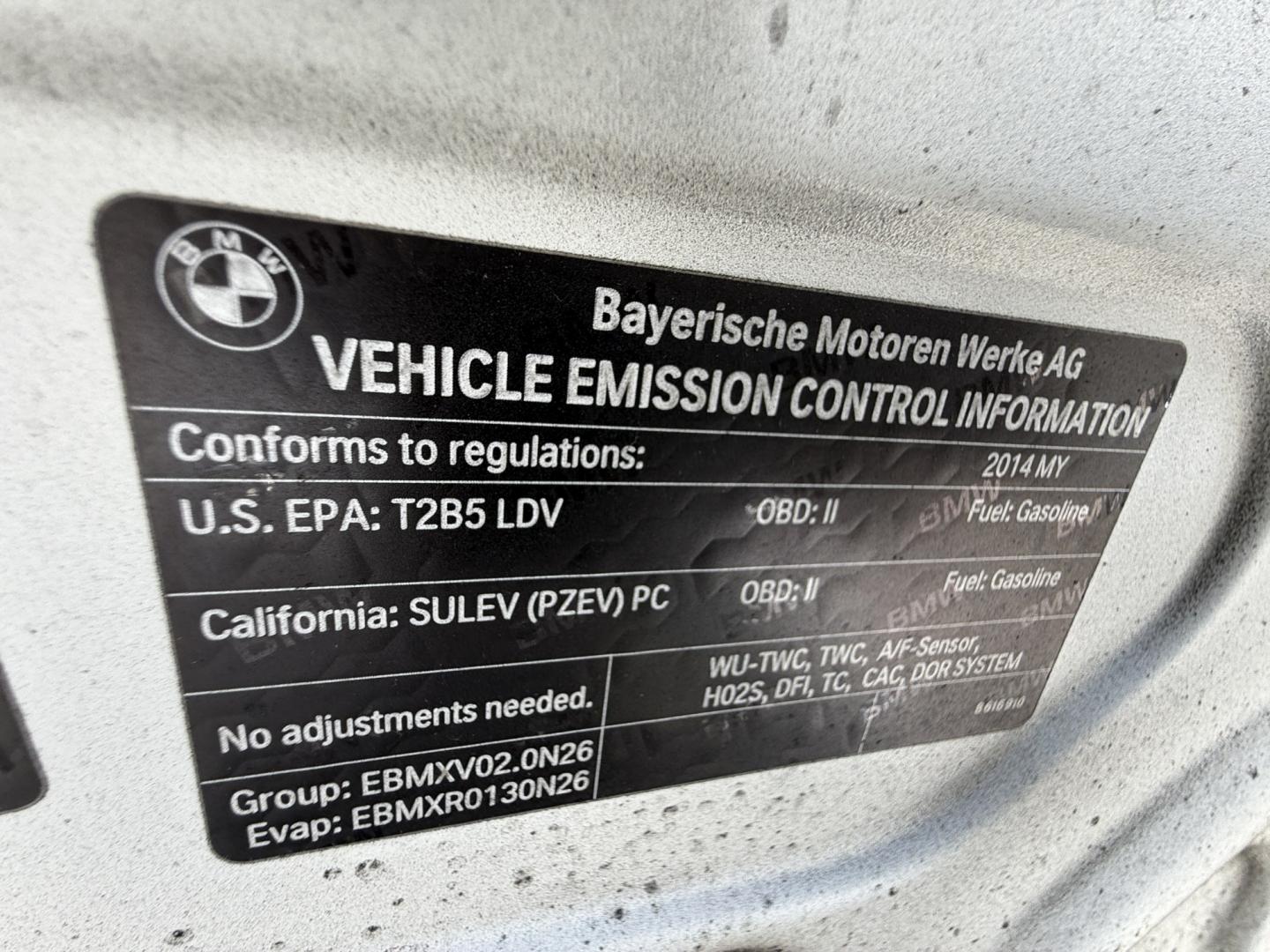 2014 Alpine White /Black BMW 3-Series 328i Sedan (WBA3C1C56EK) with an 2.0L L4 DOHC 16V engine, Automatic transmission, located at 30 S. Berkeley Avenue, Pasadena, CA, 91107, (626) 248-7567, 34.145447, -118.109398 - DEALER IDENTIFIER: Crown City Motors Sales | Buy Here Pay Here Pasadena TARGET REGIONS: Pasadena, San Gabriel Valley, Riverside, San Bernardino FINANCING SPECIALTY: Subprime Auto Lending, In-House Financing, Bad Credit Car Loans CA VEHICLE: 2014 BMW 320i Sedan (VIN: WBA3C1C56EK105247) 2014 BMW- Photo#21