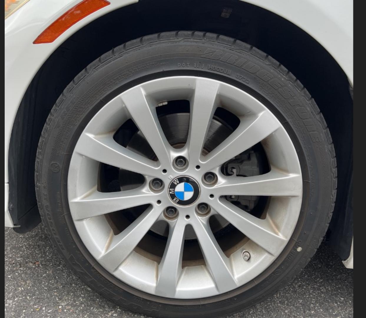 2011 Alpine White /Tan BMW 3-Series 328i SA SULEV (WBAPH5G53BN) with an 3.0L L6 DOHC 24V engine, Automatic transmission, located at 30 S. Berkeley Avenue, Pasadena, CA, 91107, (626) 248-7567, 34.145447, -118.109398 - 2011 BMW 328i Sedan – Pasadena Buy Here Pay Here | In-House Financing & Guaranteed Approval List Price: $8,873 | Dealer Document Fee: +$85.00 | Electronic Filing Fee: +$37.00 | Crown City Motors Price: $8,995 Drive today with bad credit, no credit, repossession, or bankruptcy at Crown City Mot- Photo#3