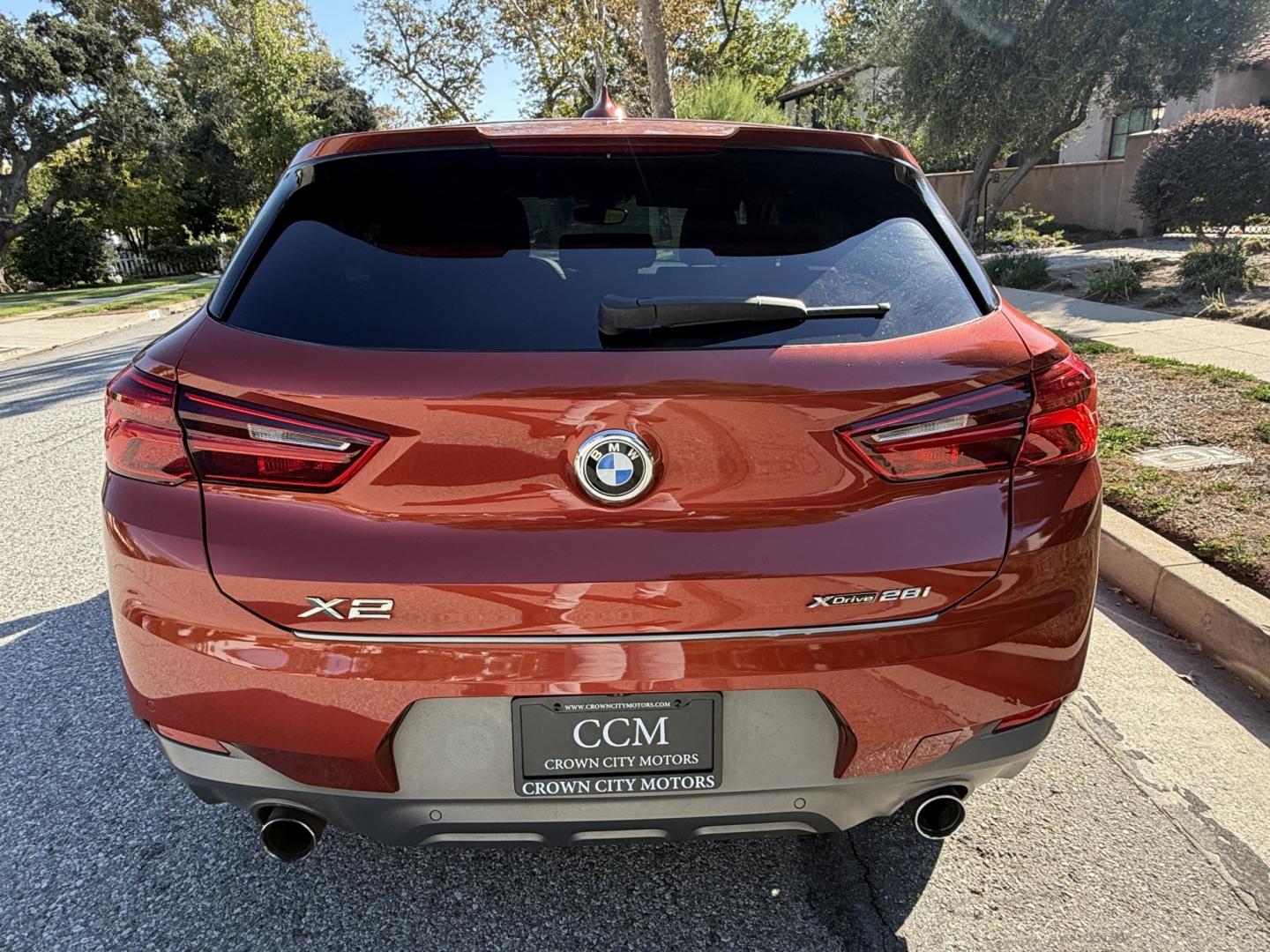 2018 /Sunset Orange Metallic BMW X2 xDrive28i (WBXYJ5C39JE) with an 2.0L L4 DOHC 16V engine, 8A transmission, located at 30 S. Berkeley Avenue, Pasadena, CA, 91107, (626) 248-7567, 34.145447, -118.109398 - DEALER IDENTIFIER: Crown City Motors Sales | Buy Here Pay Here Pasadena TARGET REGIONS: Pasadena, San Gabriel Valley, Riverside, San Bernardino FINANCING SPECIALTY: Subprime Auto Lending, In-House Financing, Bad Credit Car Loans CA VEHICLE: 2018 BMW X3 xDrive30i AWD SAV (VIN: WBXYJ5C39JEB19193)- Photo#3