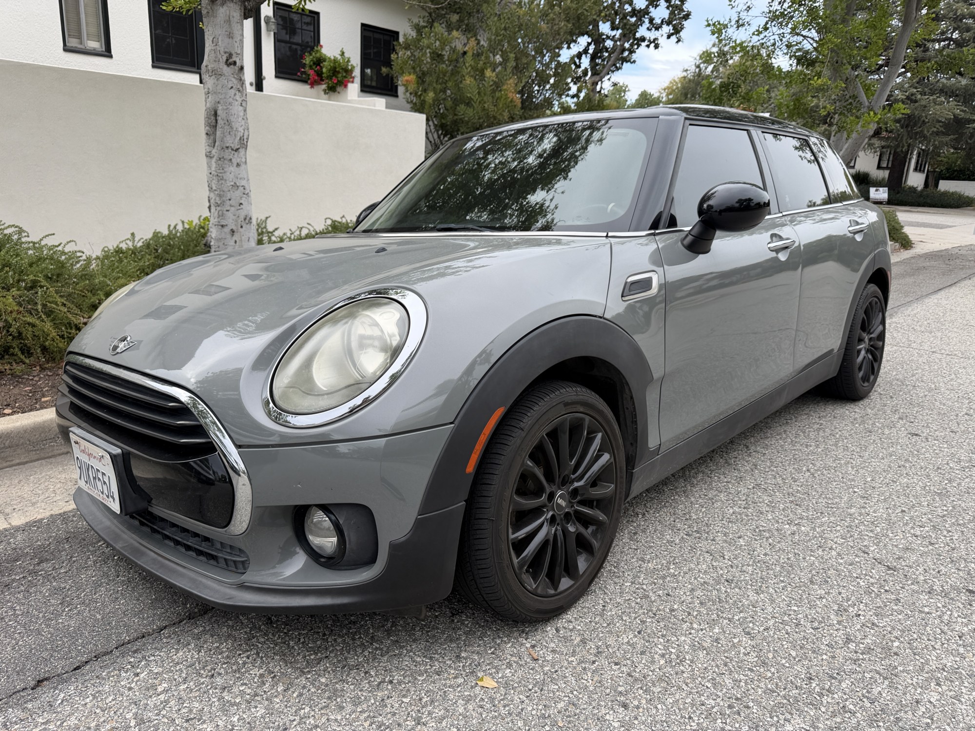 photo of 2017 Mini Clubman Base