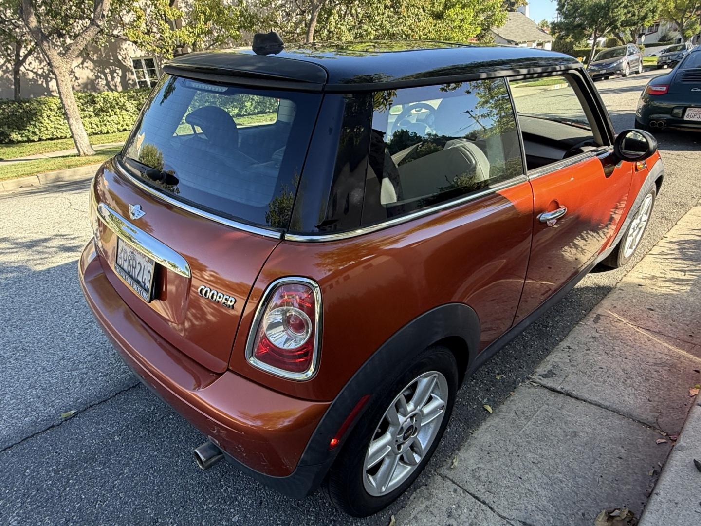 2011 Spice Orange Metallic /Black Mini Cooper Base (WMWSU3C57BT) with an 1.6L L4 DOHC 16V TURBO engine, Manual transmission, located at 30 S. Berkeley Avenue, Pasadena, CA, 91107, (626) 248-7567, 34.145447, -118.109398 - 2011 MINI Cooper Hardtop (Low Mileage: 72,918 Miles / Spice Orange) – Pasadena Buy Here Pay Here | In-House Financing & Guaranteed Approval List Price: $6773+| Dealer Document Fee: +$85.00 | Electronic Filing Fee: +$37.00 | Crown City Motors Price: $6895 Drive today with bad credit, no credit,- Photo#3