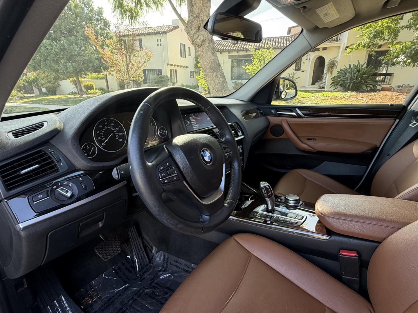2015 BMW X3 xDrive28i (5UXWX9C5XF0) with an 2.0L L4 DOHC 16V engine, 8-Speed Automatic transmission, located at 30 S. Berkeley Avenue, Pasadena, CA, 91107, (626) 248-7567, 34.145447, -118.109398- Photo#7