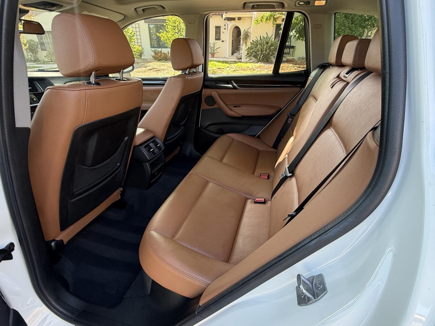 2015 BMW X3 xDrive28i (5UXWX9C5XF0) with an 2.0L L4 DOHC 16V engine, 8-Speed Automatic transmission, located at 30 S. Berkeley Avenue, Pasadena, CA, 91107, (626) 248-7567, 34.145447, -118.109398- Photo#10