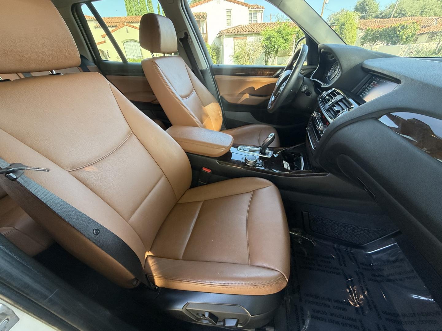 2015 BMW X3 xDrive28i (5UXWX9C5XF0) with an 2.0L L4 DOHC 16V engine, 8-Speed Automatic transmission, located at 30 S. Berkeley Avenue, Pasadena, CA, 91107, (626) 248-7567, 34.145447, -118.109398- Photo#17