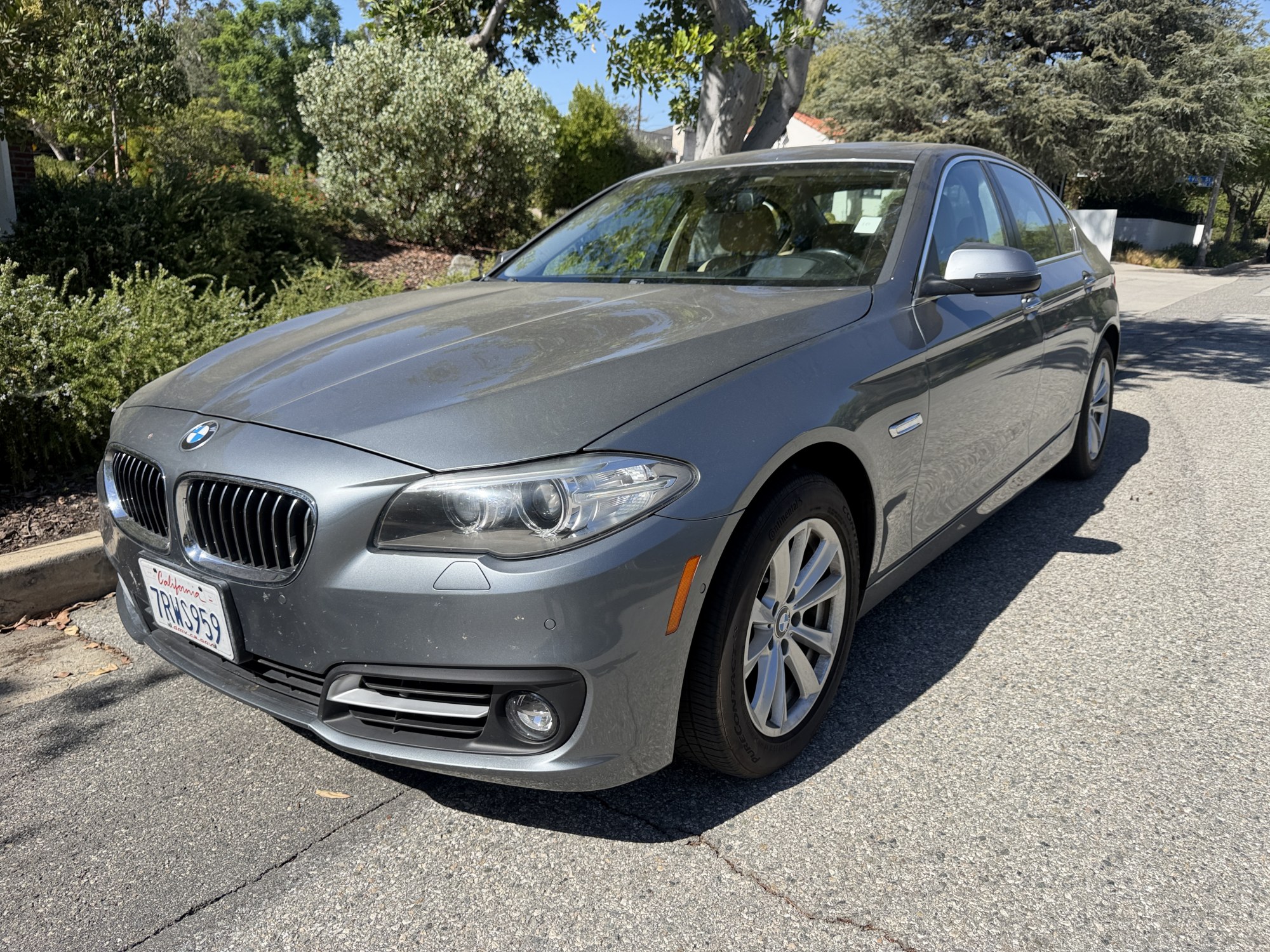 photo of 2016 BMW 5-Series 528i