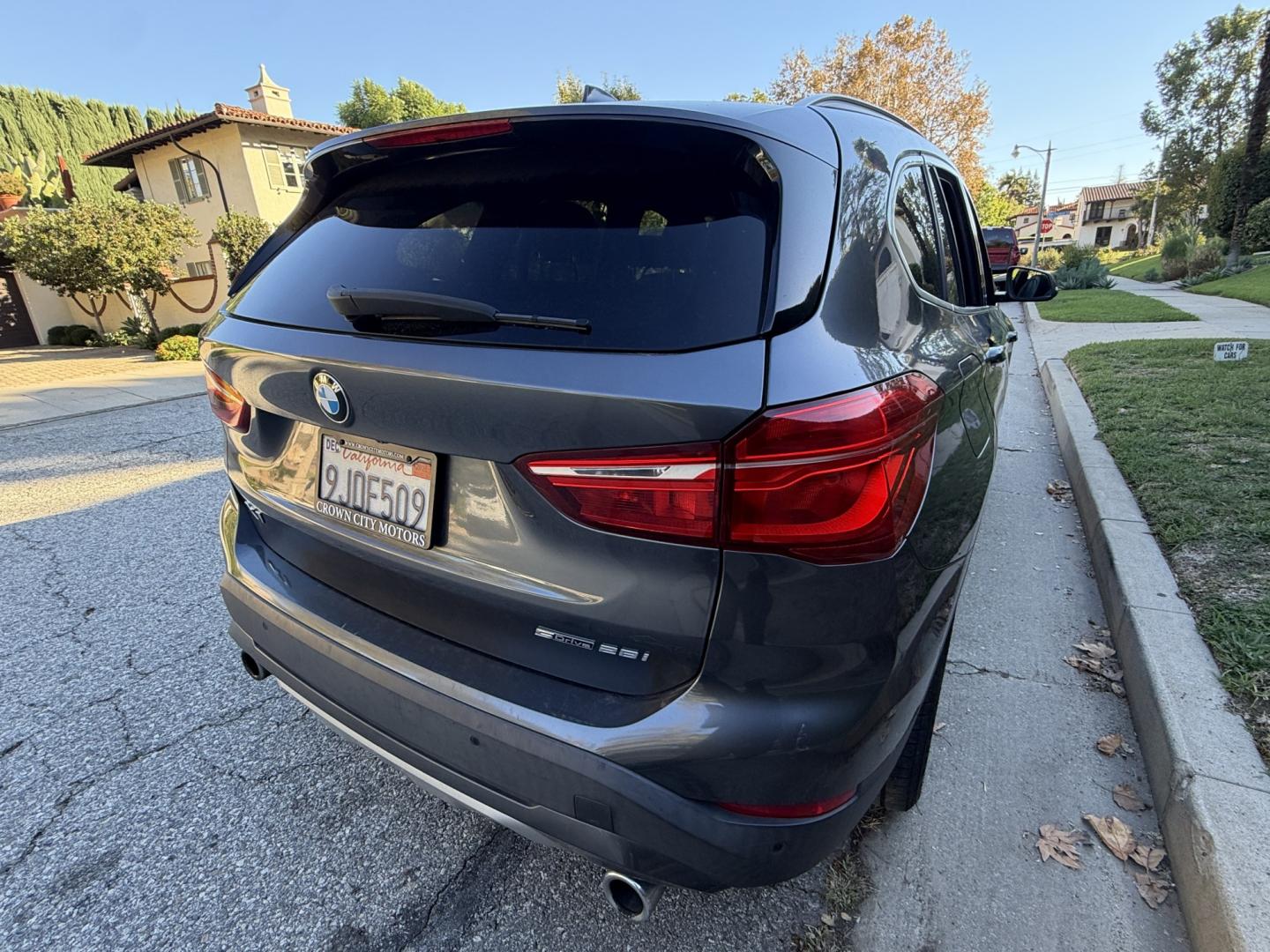2020 Gray metallic /Black BMW X1 sDrive28i (WBXJG7C09L5) with an 2.0L L4 DOHC 16V engine, 8A transmission, located at 30 S. Berkeley Avenue, Pasadena, CA, 91107, (626) 248-7567, 34.145447, -118.109398- Photo#2