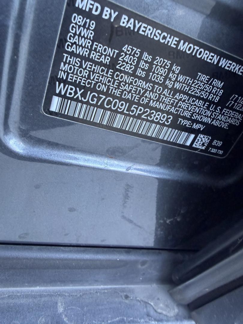2020 Gray metallic /Black BMW X1 sDrive28i (WBXJG7C09L5) with an 2.0L L4 DOHC 16V engine, 8A transmission, located at 30 S. Berkeley Avenue, Pasadena, CA, 91107, (626) 248-7567, 34.145447, -118.109398- Photo#6